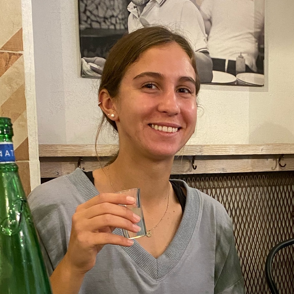 Meet your Posher, Jenna